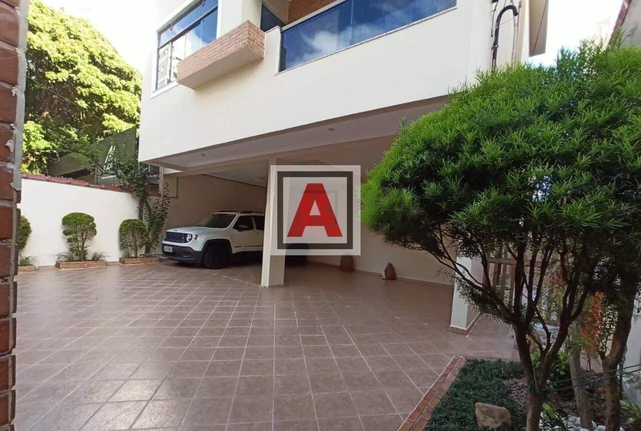 Sobrado, 4 quartos, 220 m² - Foto 2