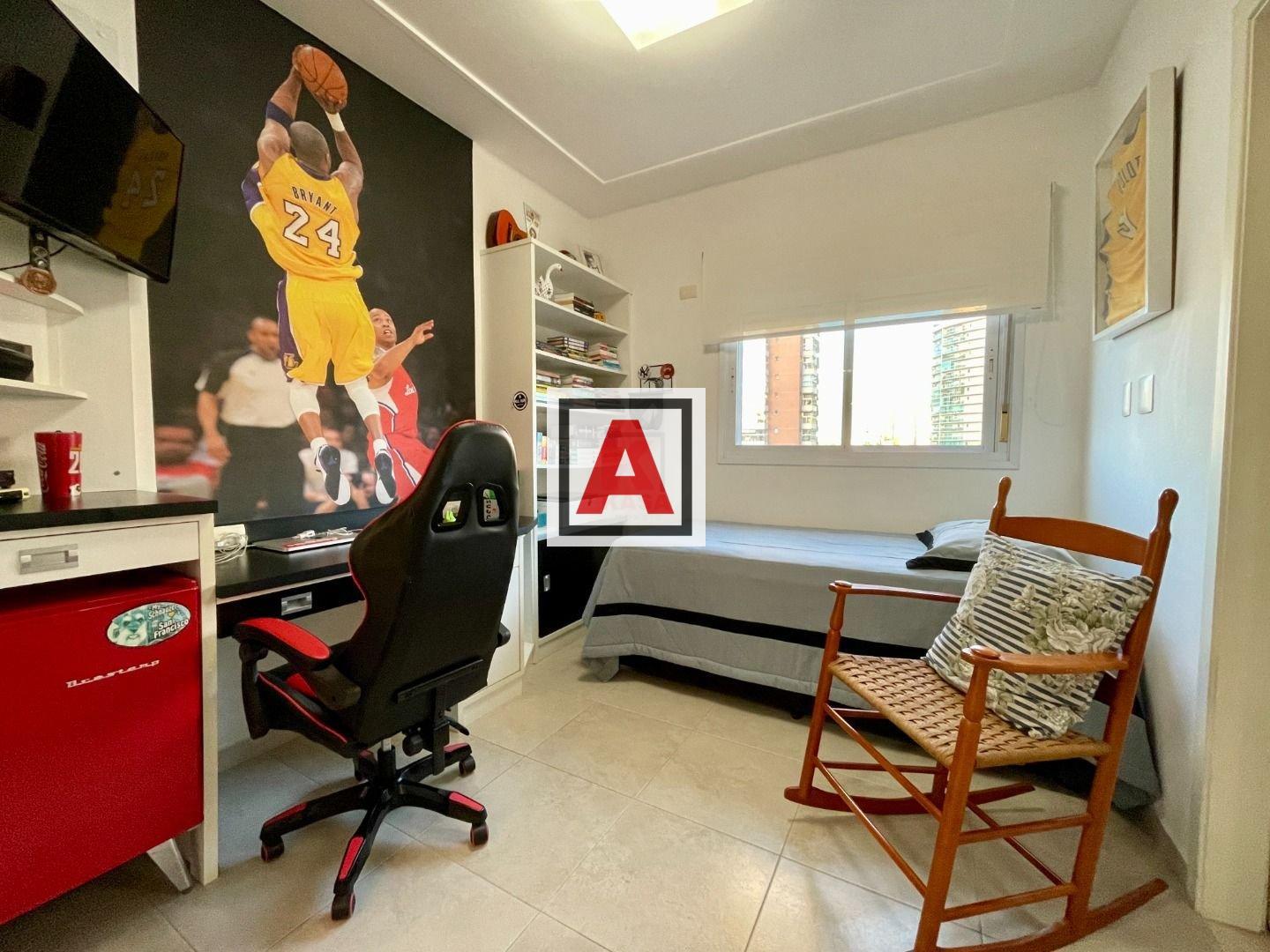 Apartamento, 4 quartos, 191 m² - Foto 20