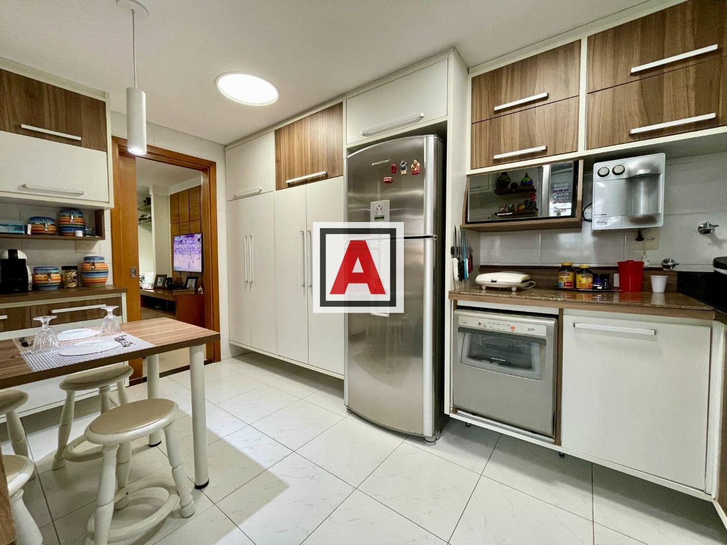 Apartamento, 4 quartos, 191 m² - Foto 6